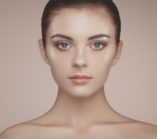 Soin Hydrafacial® à Anglet : nettoyage profond et hydratation Vortex-Fusion®.